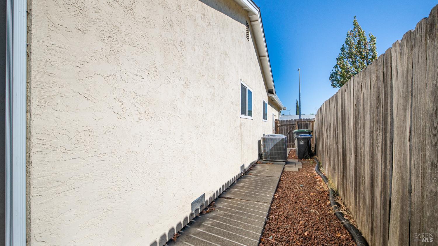 2257 Ross Place Fairfield CA 94533