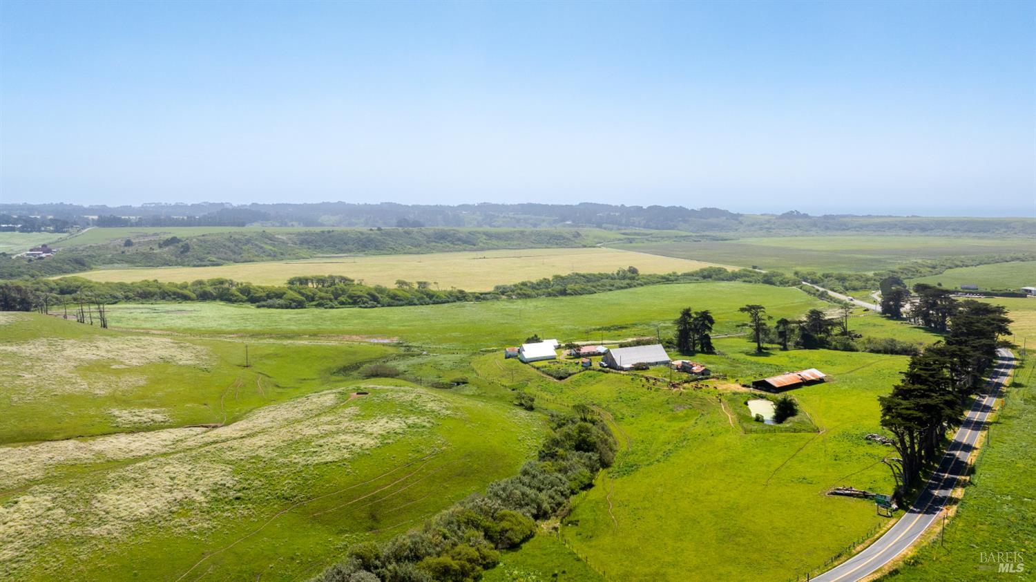 21601 S Highway 1 Highway Point Arena CA 95468