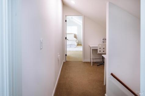 52 Eastman Lane Petaluma CA 94952