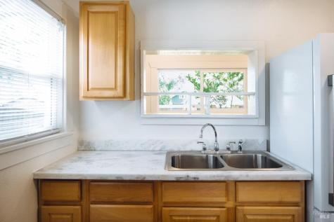 52 Eastman Lane Petaluma CA 94952