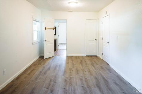 52 Eastman Lane Petaluma CA 94952