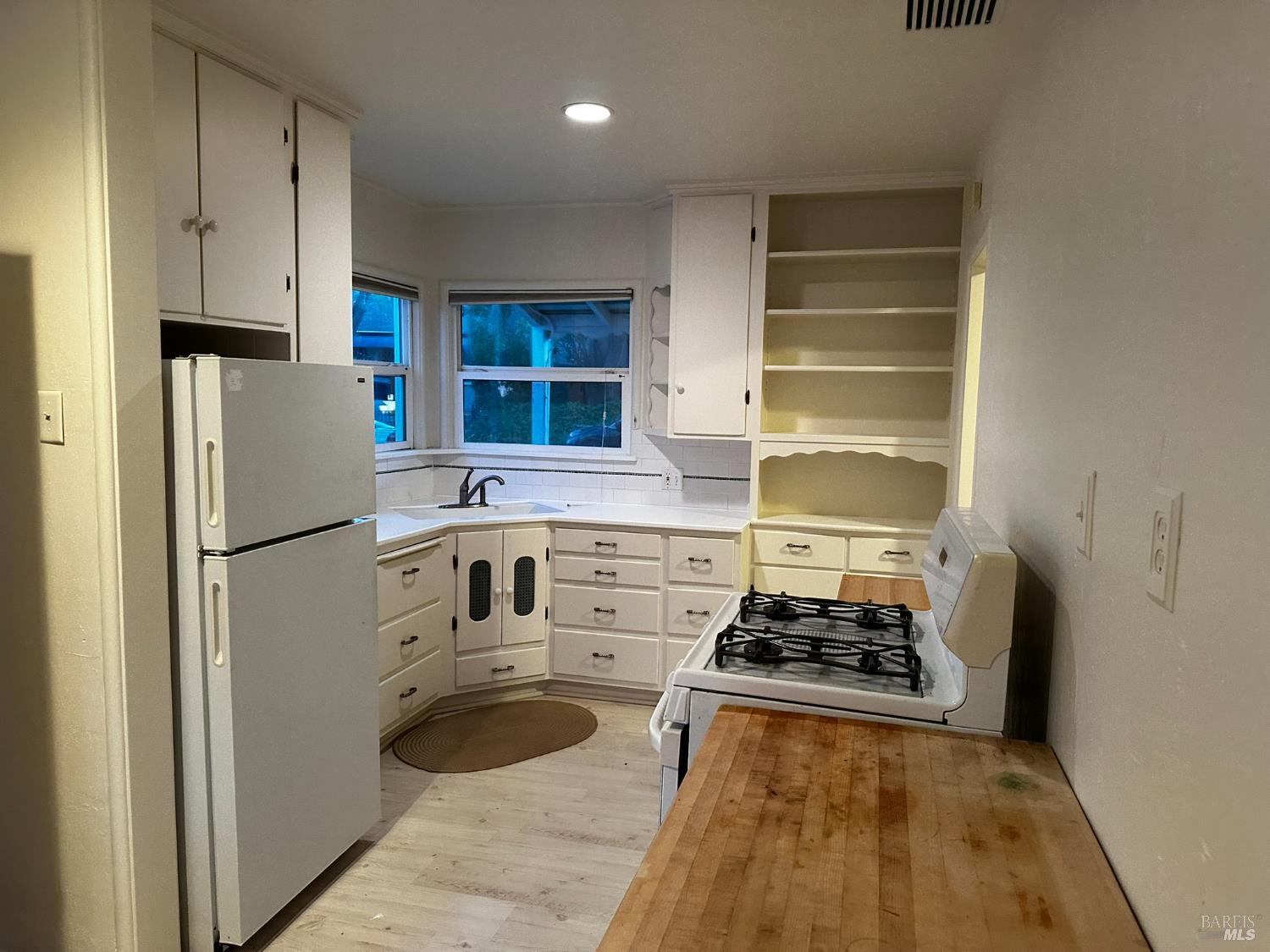186 Fairmont Avenue Vallejo CA 94590