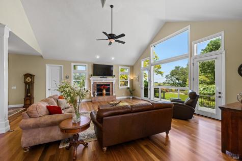 167-165 Mountain Meadow Lane Santa Rosa CA 95404