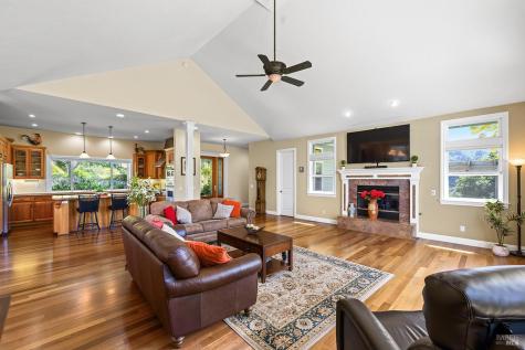 167-165 Mountain Meadow Lane Santa Rosa CA 95404