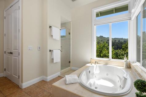 167-165 Mountain Meadow Lane Santa Rosa CA 95404