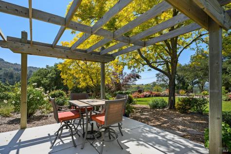 167-165 Mountain Meadow Lane Santa Rosa CA 95404