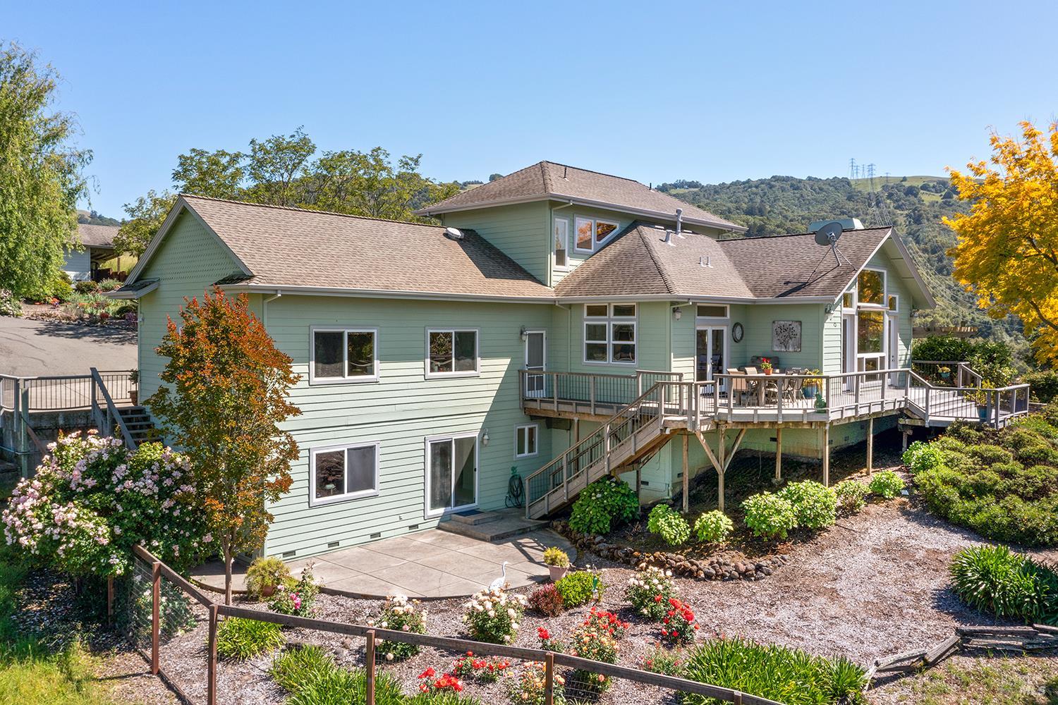 167-165 Mountain Meadow Lane Santa Rosa CA 95404