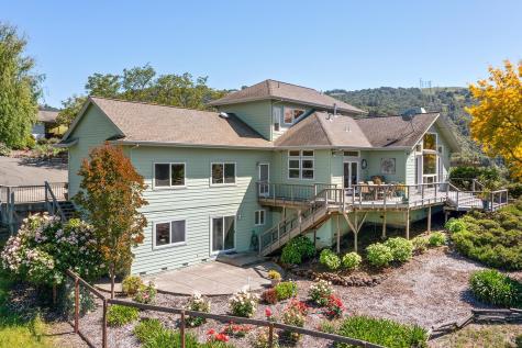 167-165 Mountain Meadow Lane Santa Rosa CA 95404