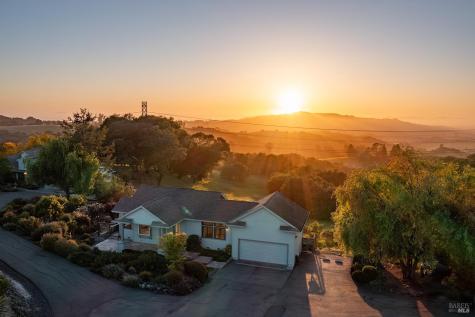 167-165 Mountain Meadow Lane Santa Rosa CA 95404