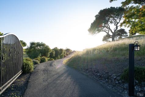 167-165 Mountain Meadow Lane Santa Rosa CA 95404