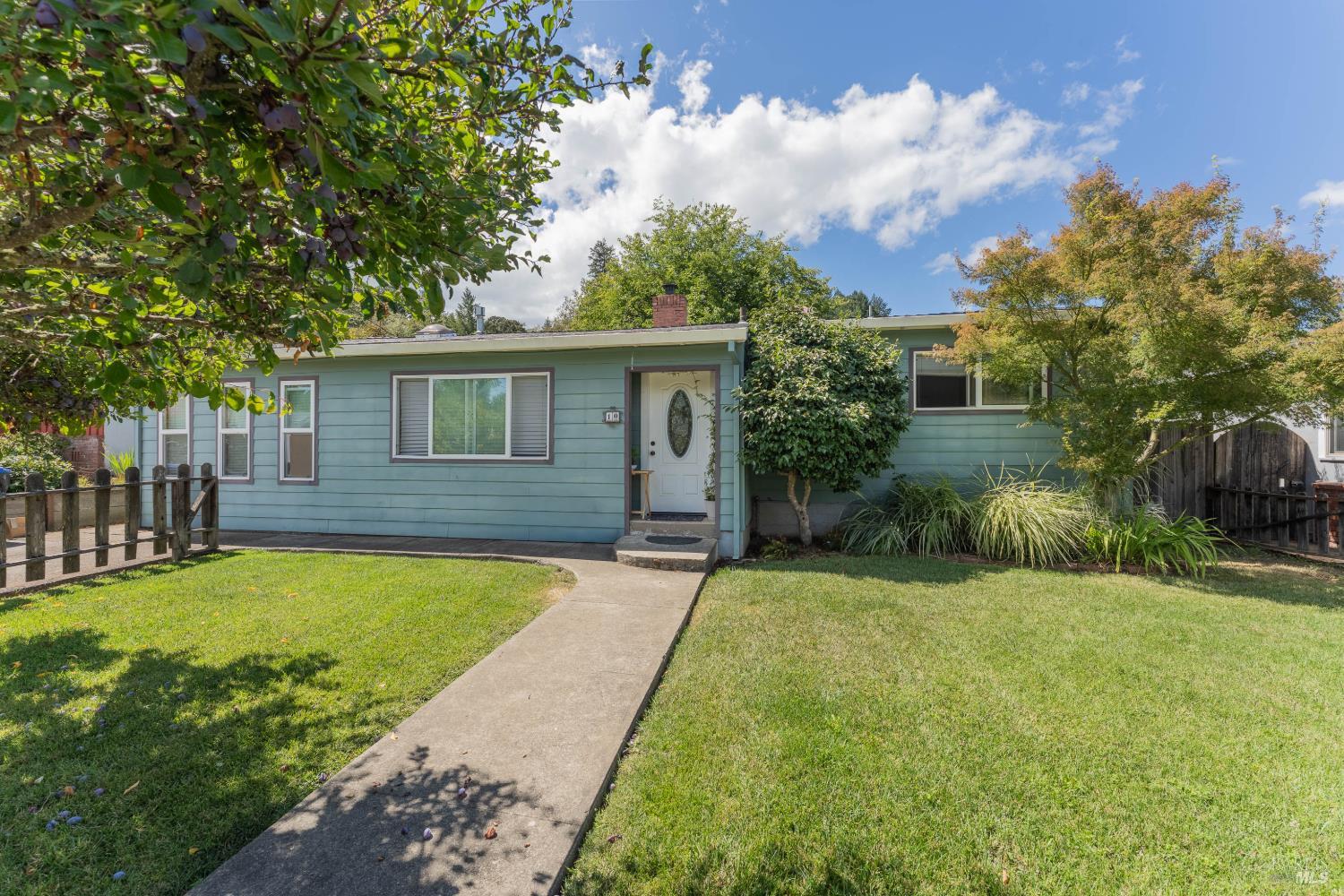 10 Brookside Drive Willits CA 95490