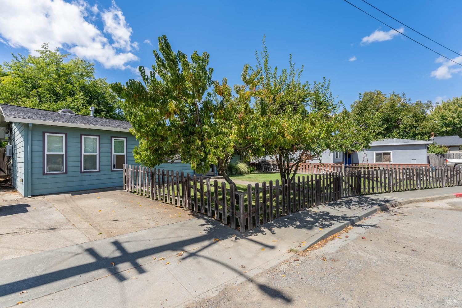 10 Brookside Drive Willits CA 95490