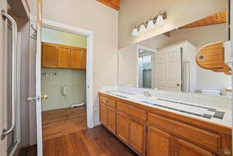 315 N Washington Street Cloverdale CA 95425