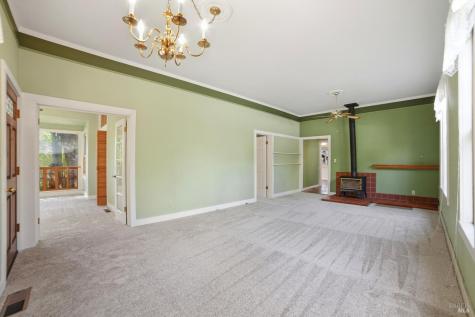 315 N Washington Street Cloverdale CA 95425