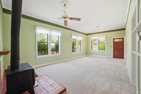 315 N Washington Street Cloverdale CA 95425