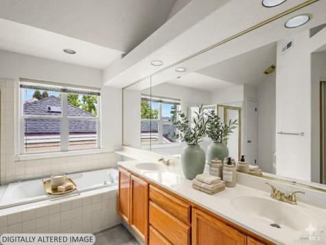 93 Bosworth Lane Geyserville CA 95441