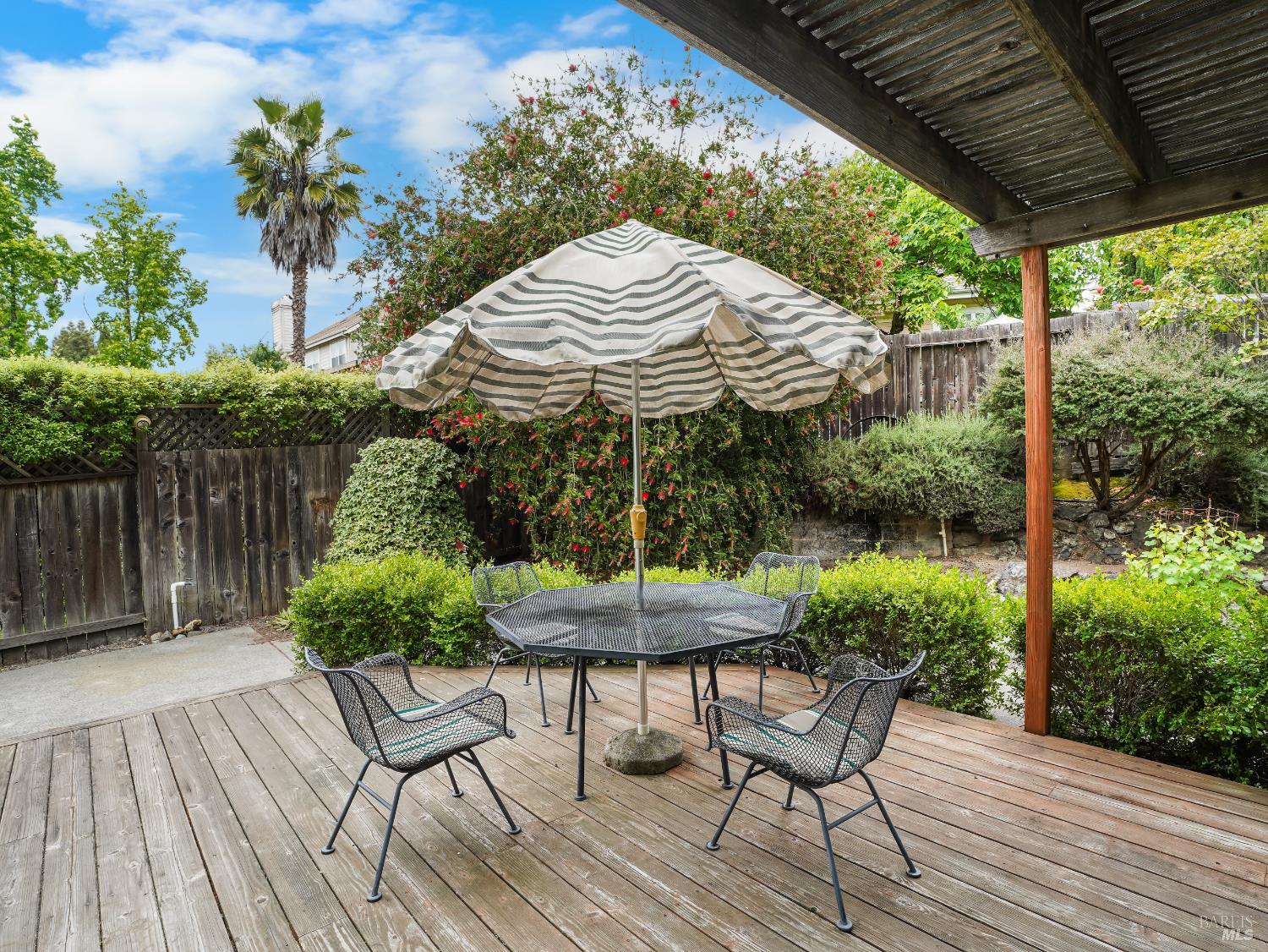 93 Bosworth Lane Geyserville CA 95441
