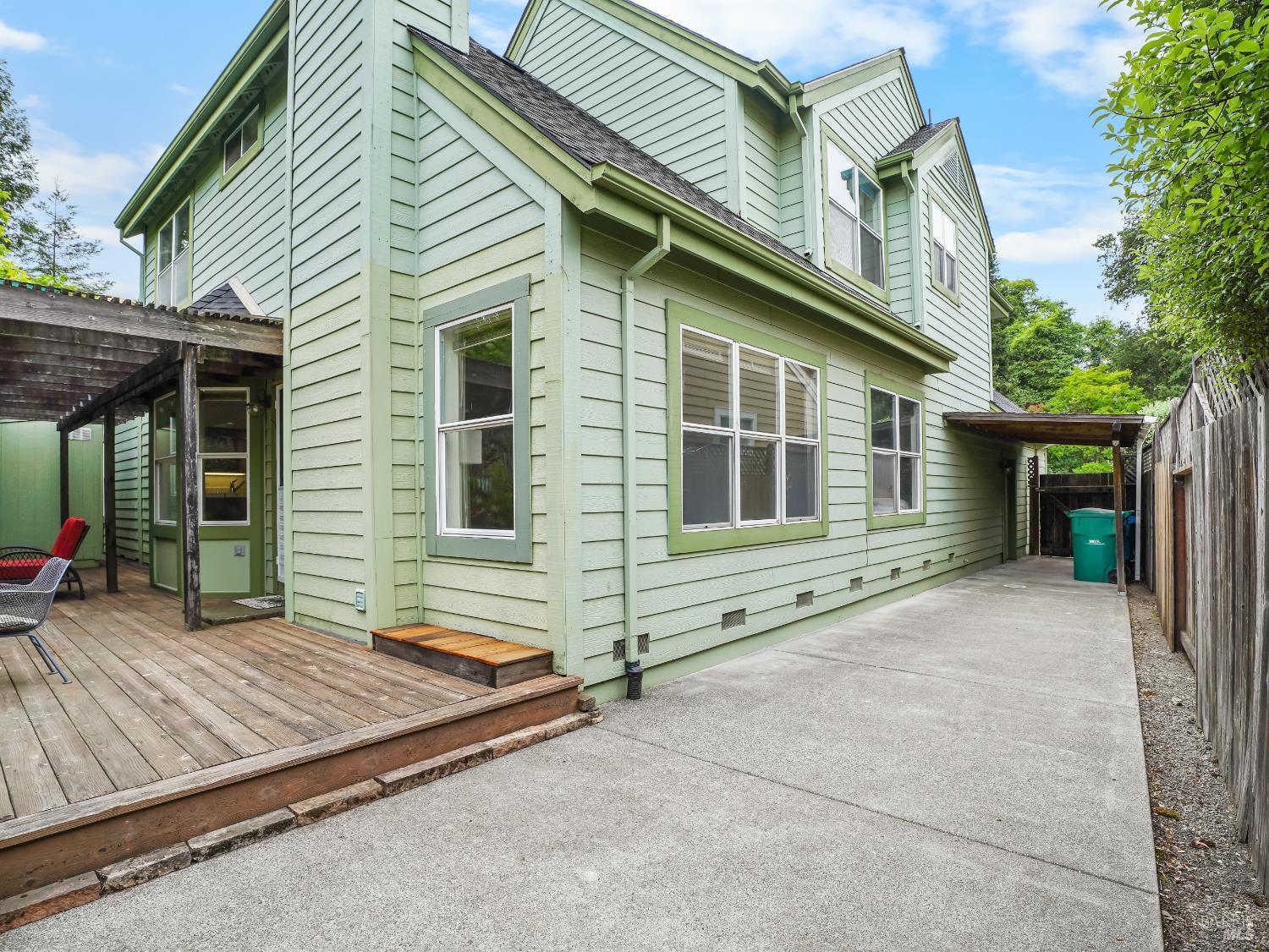 93 Bosworth Lane Geyserville CA 95441