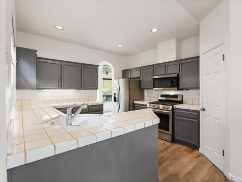 93 Bosworth Lane Geyserville CA 95441