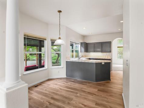 93 Bosworth Lane Geyserville CA 95441