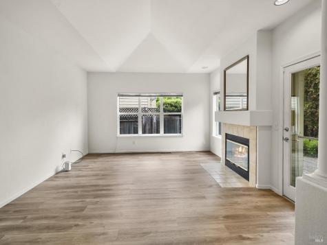 93 Bosworth Lane Geyserville CA 95441
