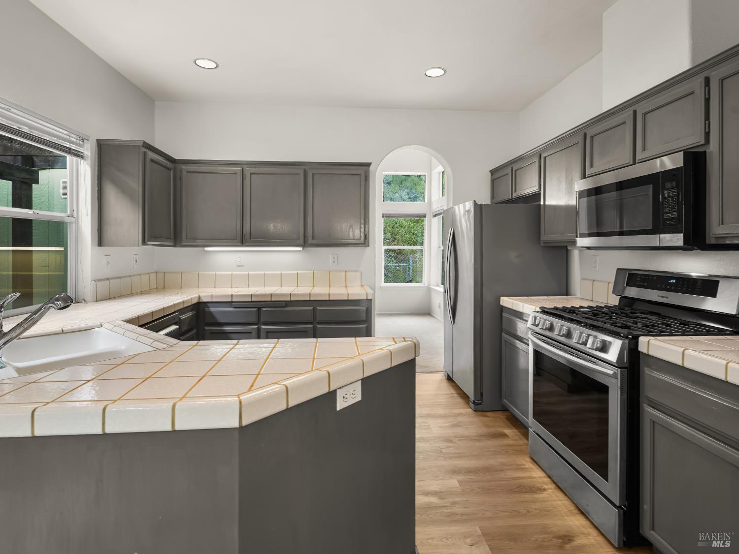 93 Bosworth Lane Geyserville CA 95441