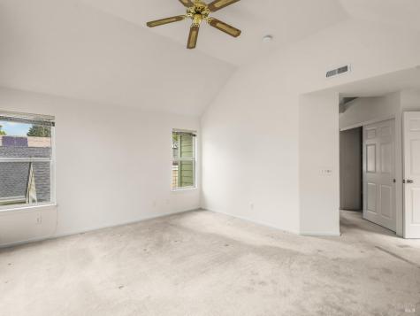 93 Bosworth Lane Geyserville CA 95441