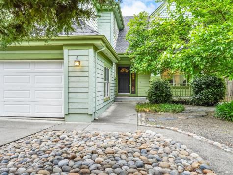 93 Bosworth Lane Geyserville CA 95441