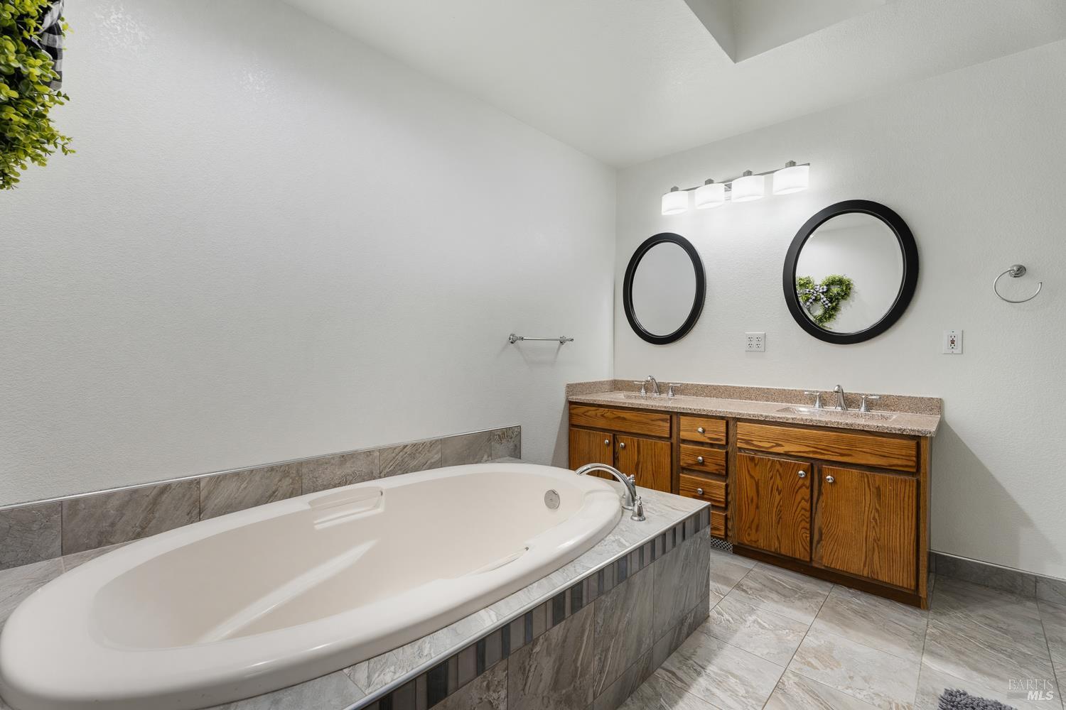 1121 Maize Court Willits CA 95490