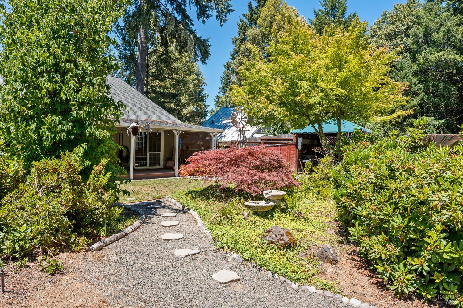 1121 Maize Court Willits CA 95490