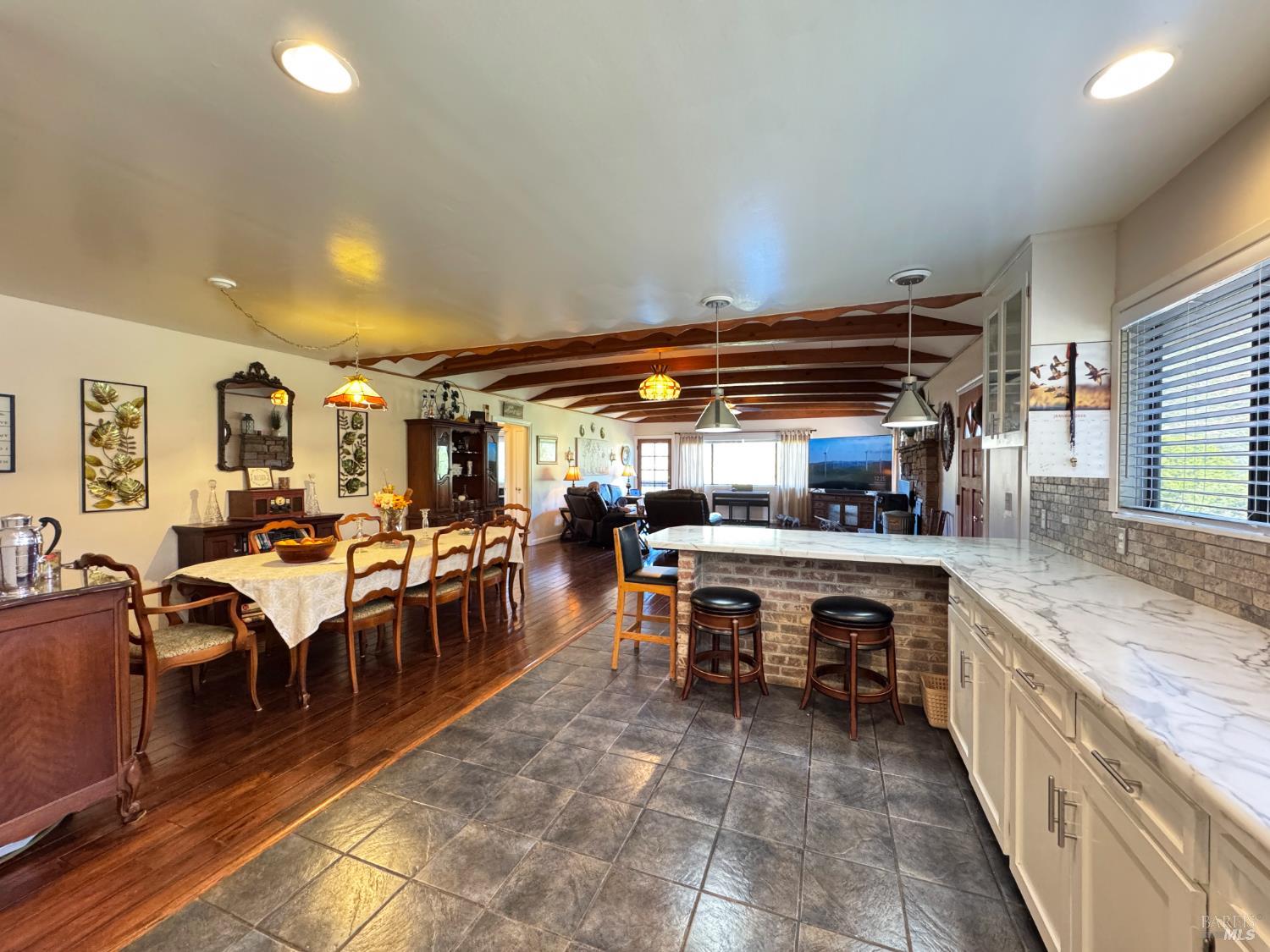 8411 Hwy 175 Highway Hopland CA 95449