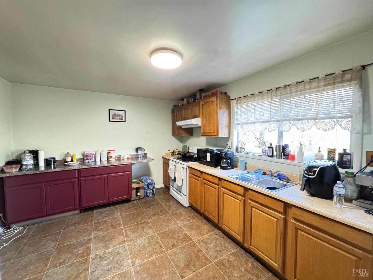 8411 Hwy 175 Highway Hopland CA 95449