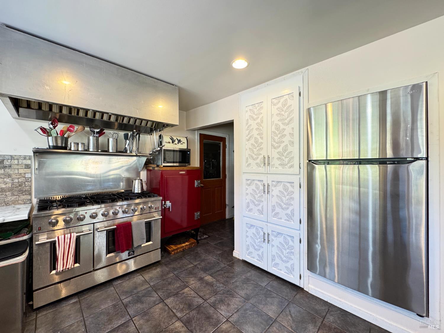 8411 Hwy 175 Highway Hopland CA 95449
