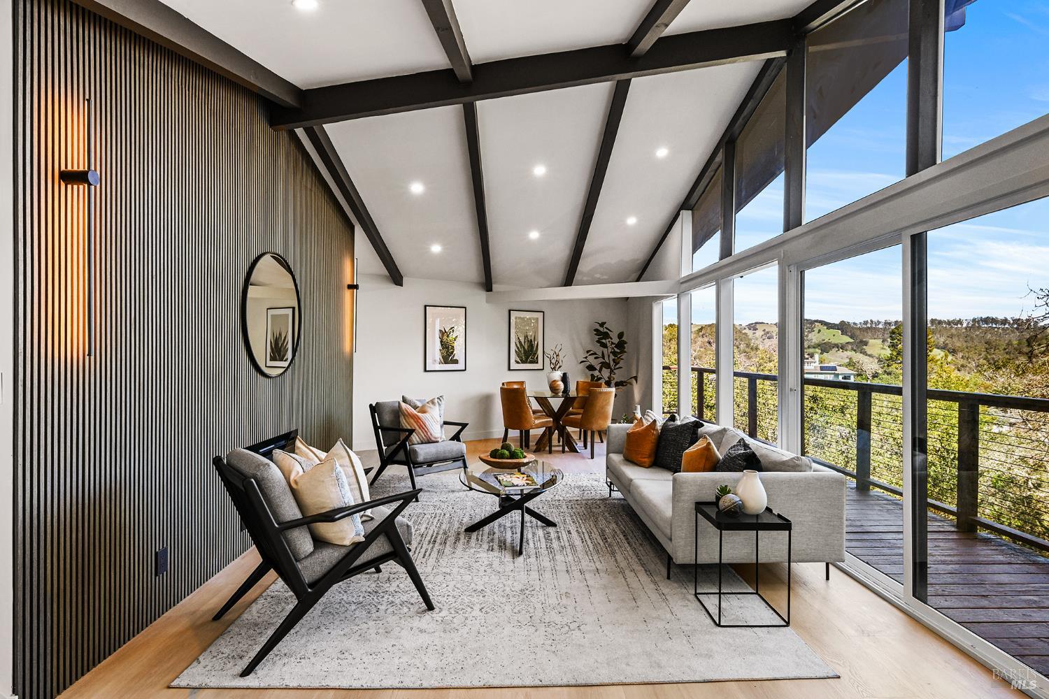 723 Redwood Road San Anselmo CA 94960