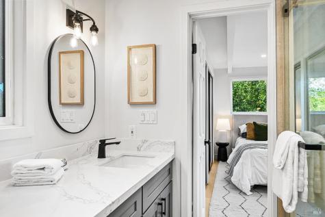 723 Redwood Road San Anselmo CA 94960