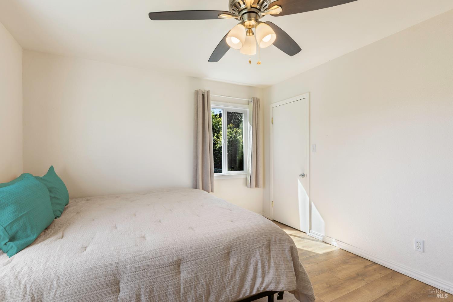 13780 Mountain House Road Hopland CA 95449