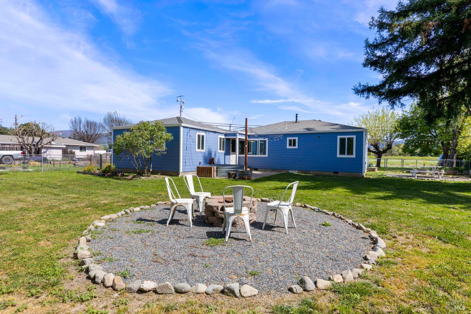 13780 Mountain House Road Hopland CA 95449