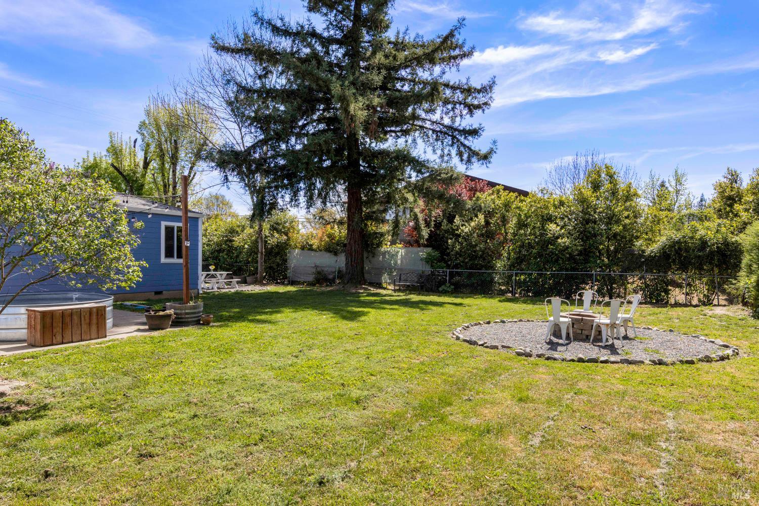 13780 Mountain House Road Hopland CA 95449