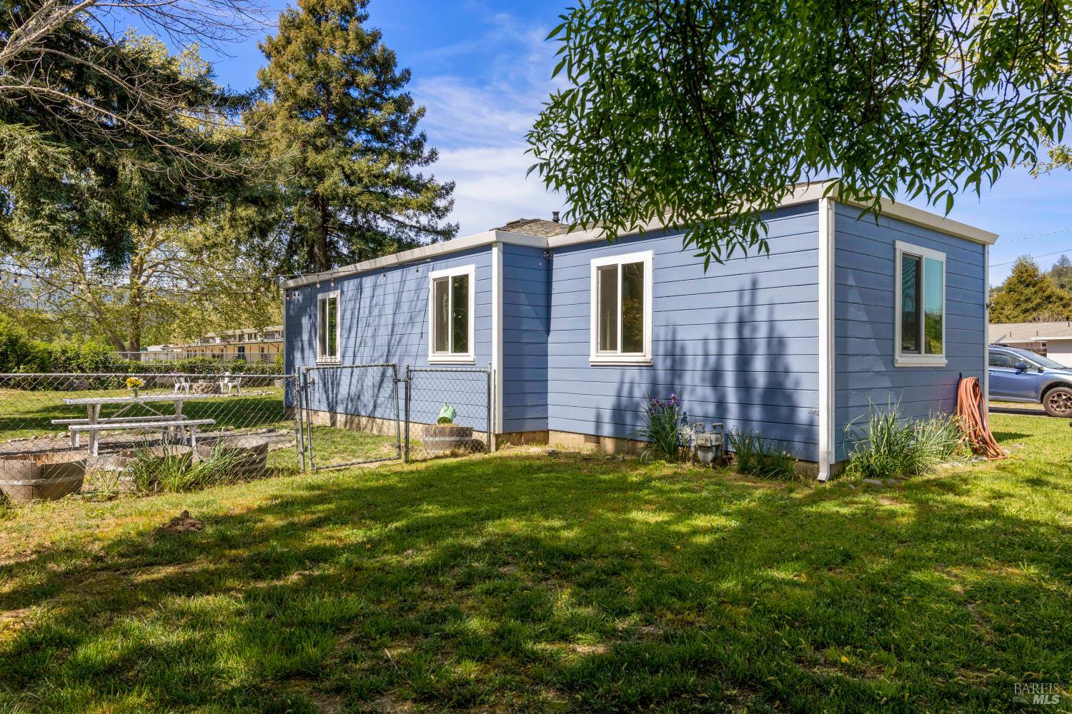 13780 Mountain House Road Hopland CA 95449