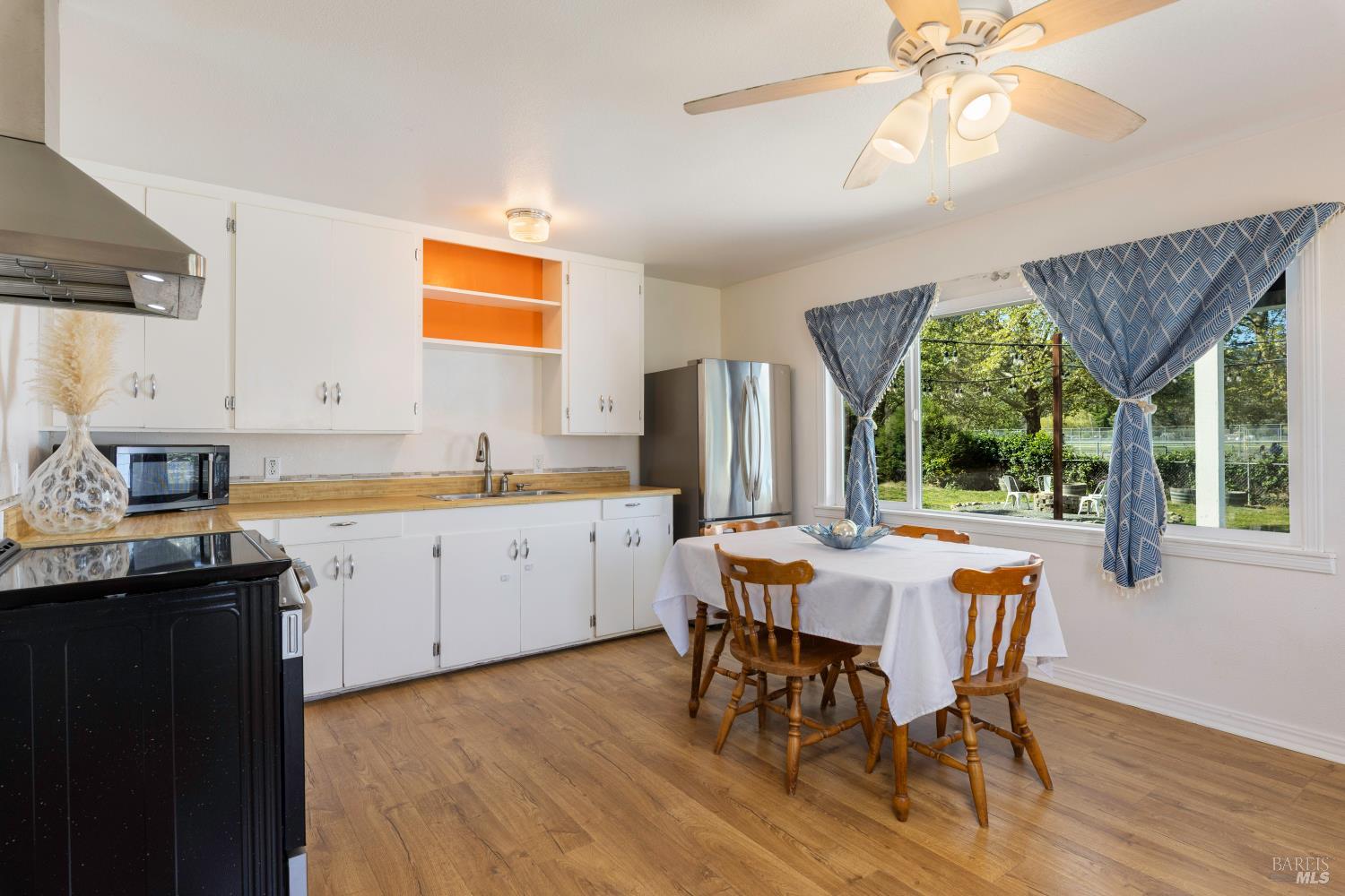 13780 Mountain House Road Hopland CA 95449
