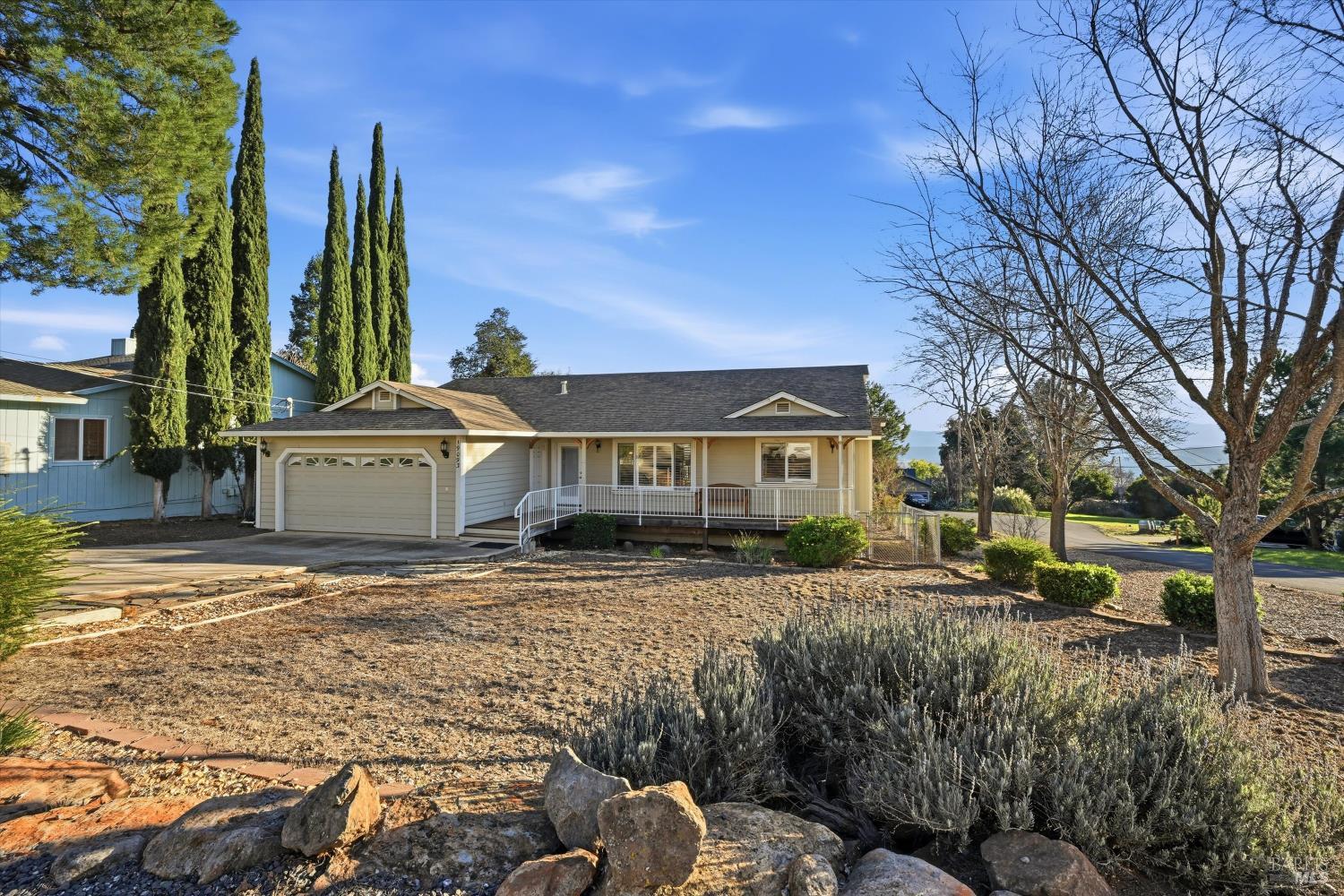 19093 Ravenhill Road Hidden Valley Lake CA 95467