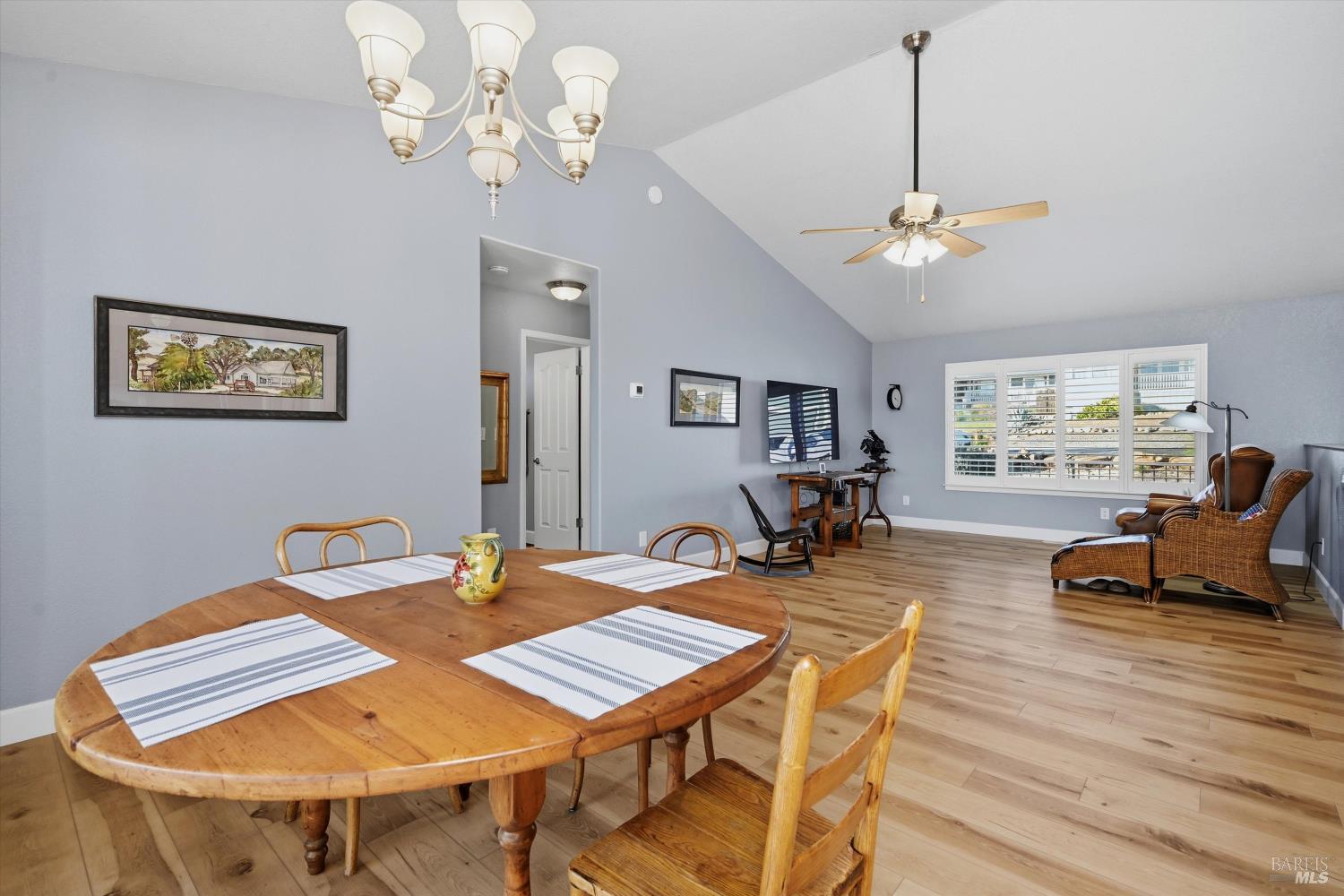 19093 Ravenhill Road Hidden Valley Lake CA 95467