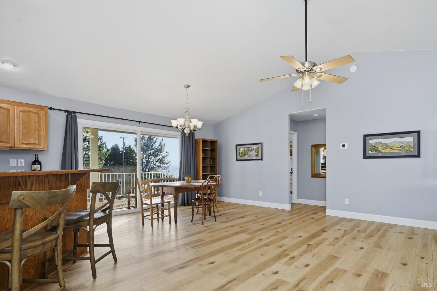 19093 Ravenhill Road Hidden Valley Lake CA 95467