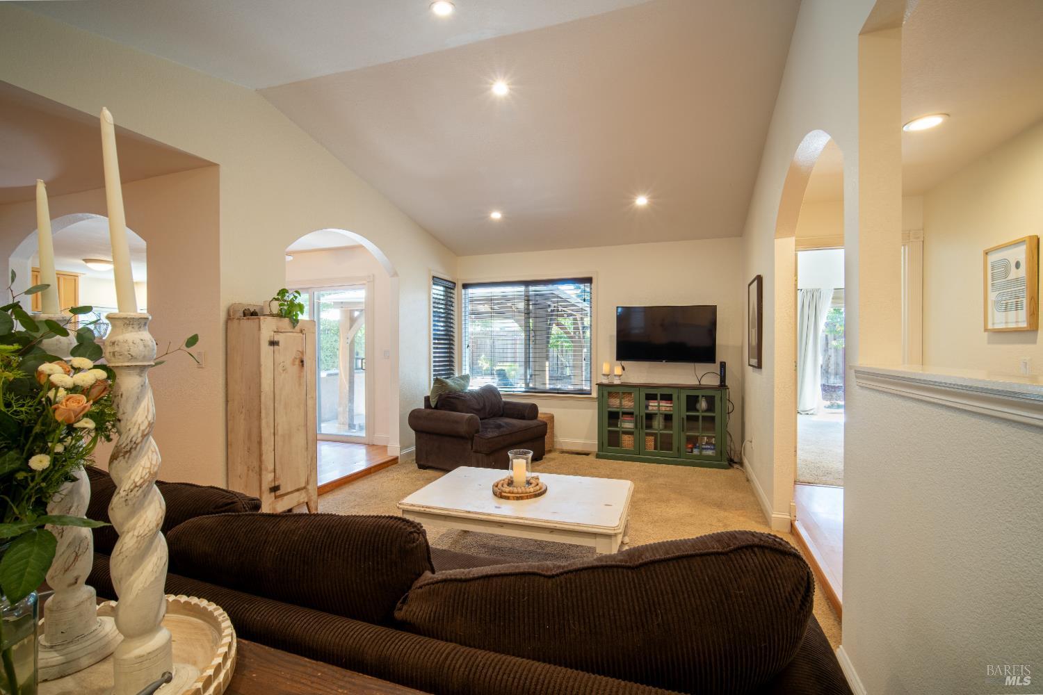 1119 Santa Cruz Way Rohnert Park CA 94928