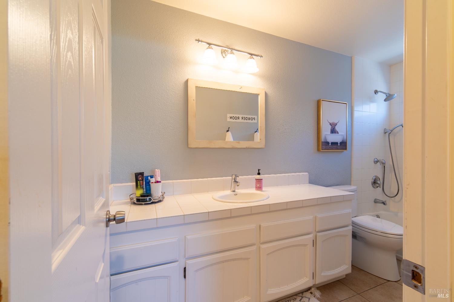 1119 Santa Cruz Way Rohnert Park CA 94928