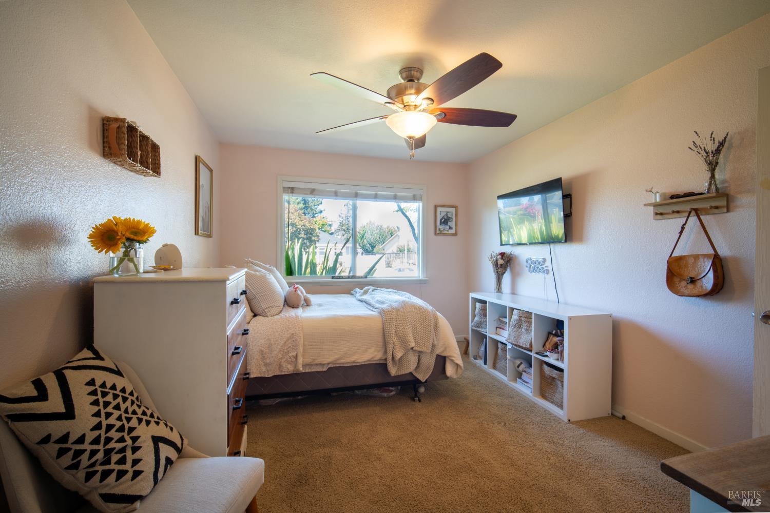 1119 Santa Cruz Way Rohnert Park CA 94928