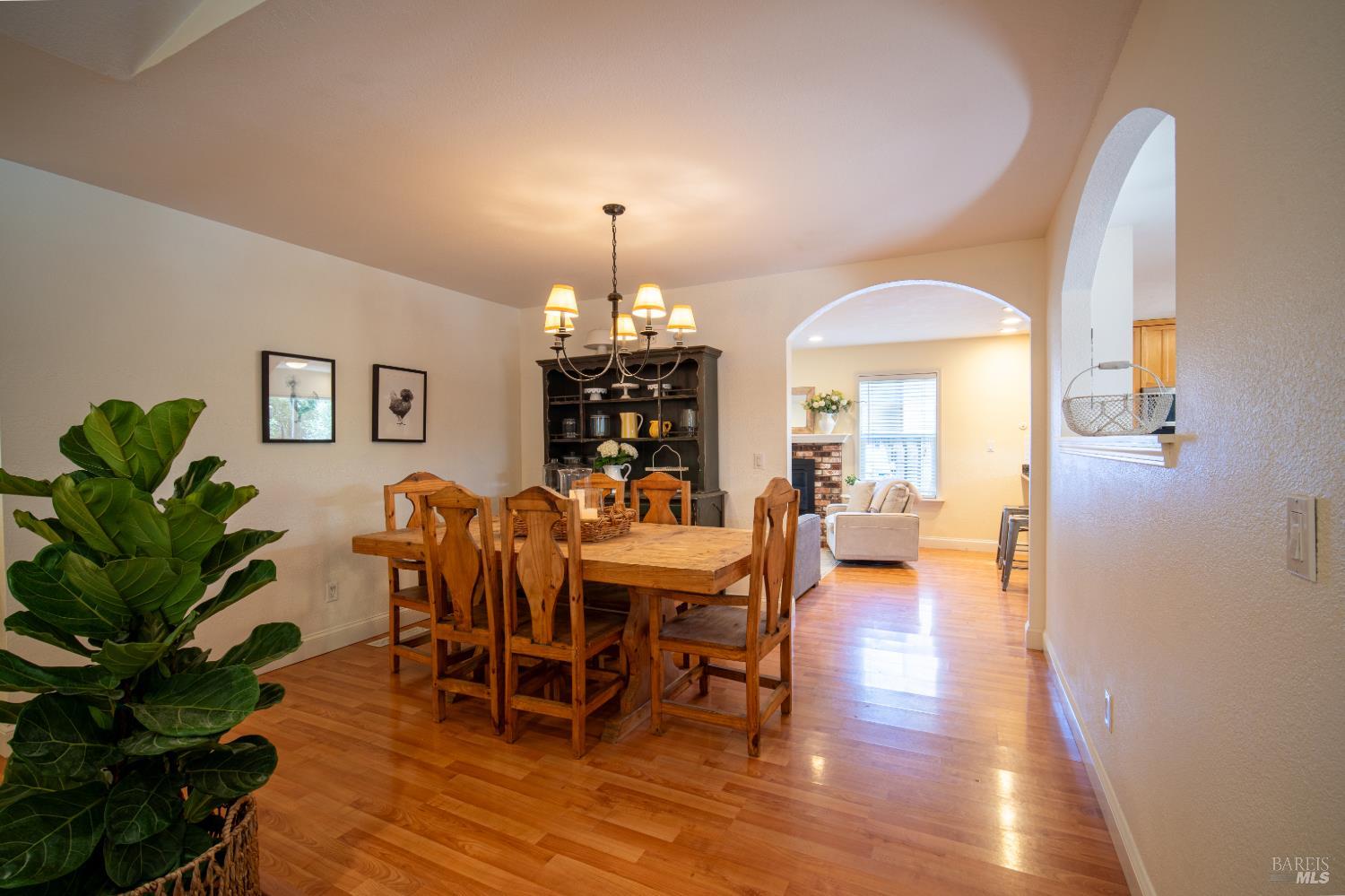 1119 Santa Cruz Way Rohnert Park CA 94928