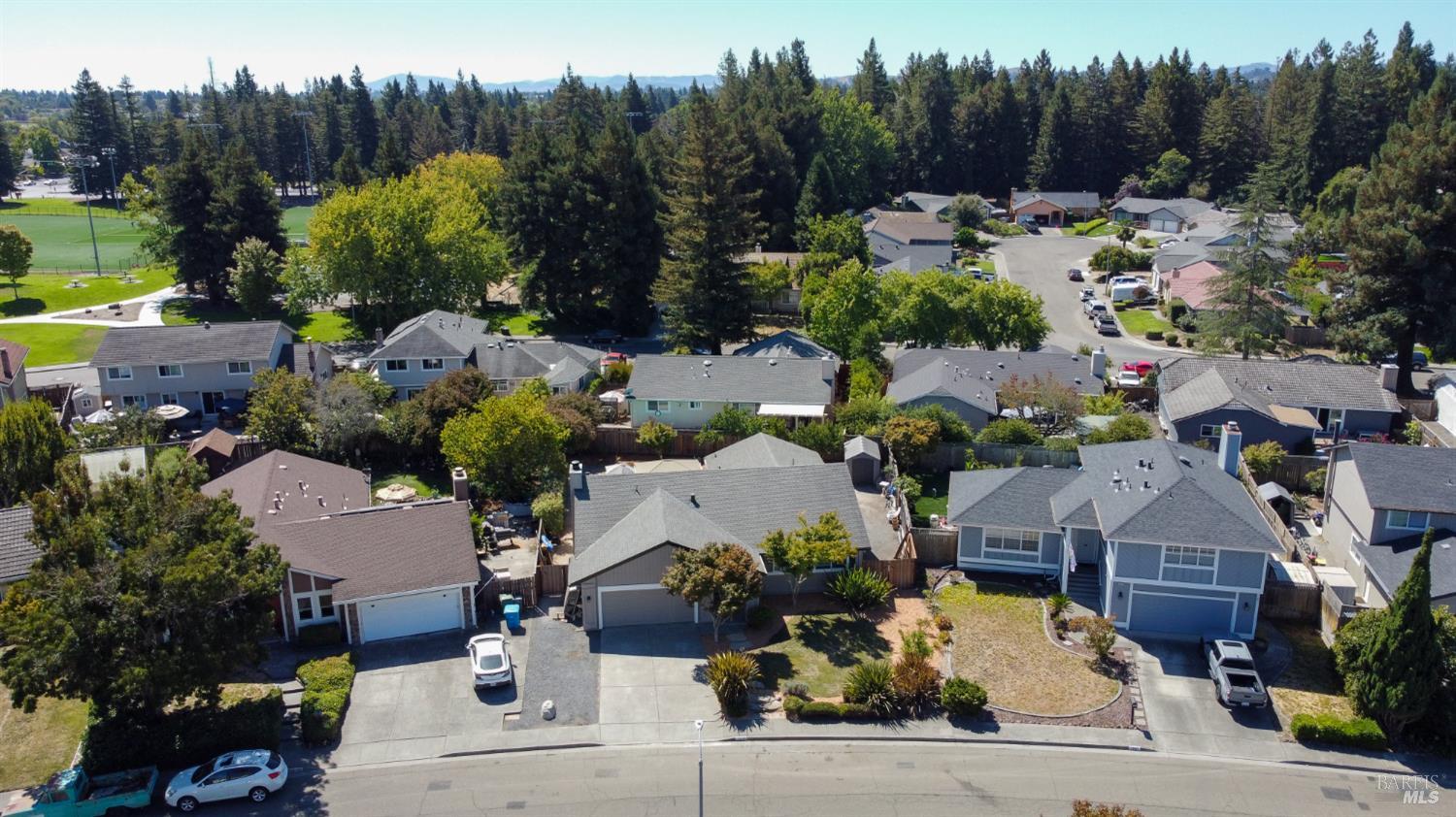 1119 Santa Cruz Way Rohnert Park CA 94928