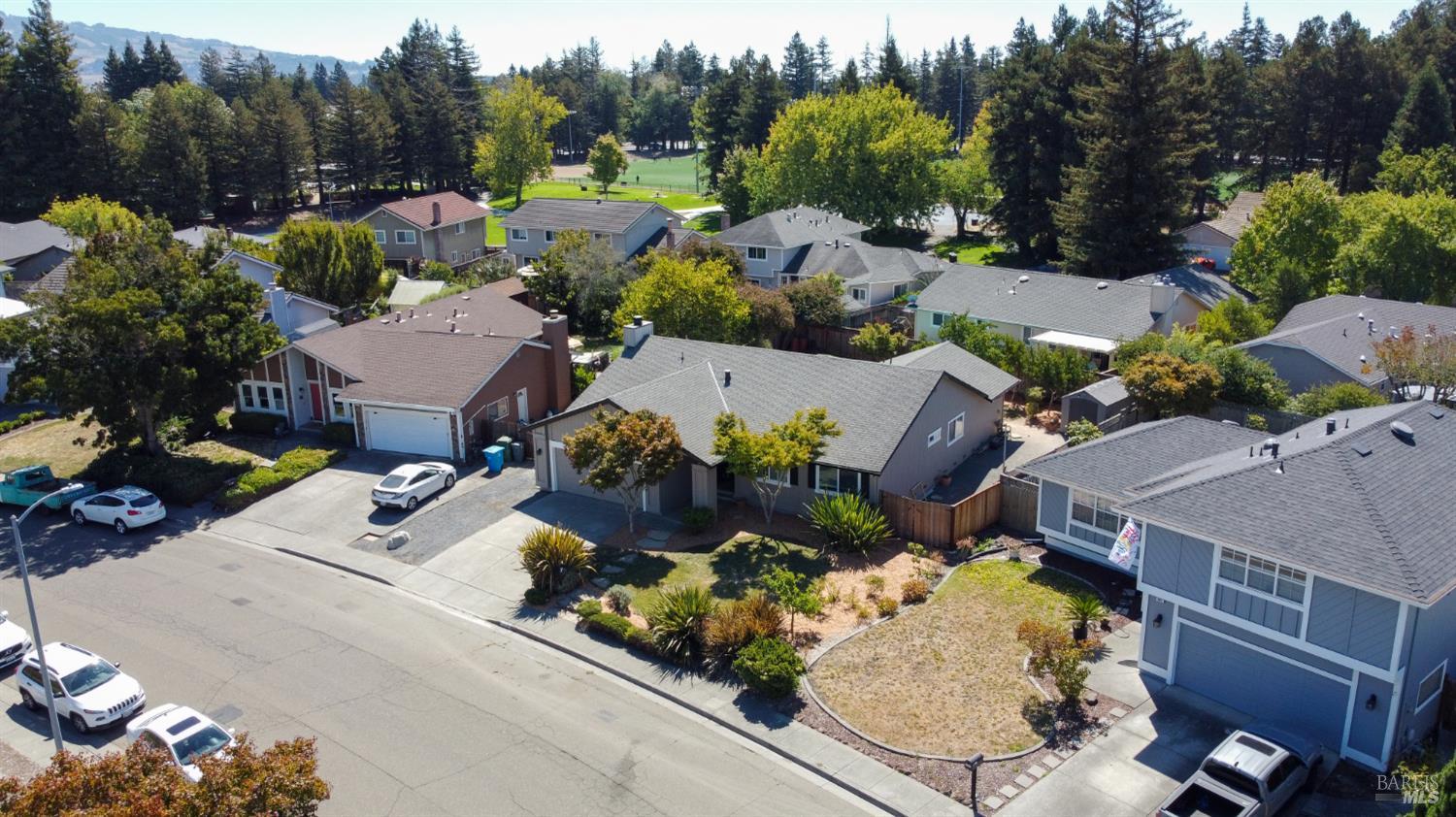 1119 Santa Cruz Way Rohnert Park CA 94928