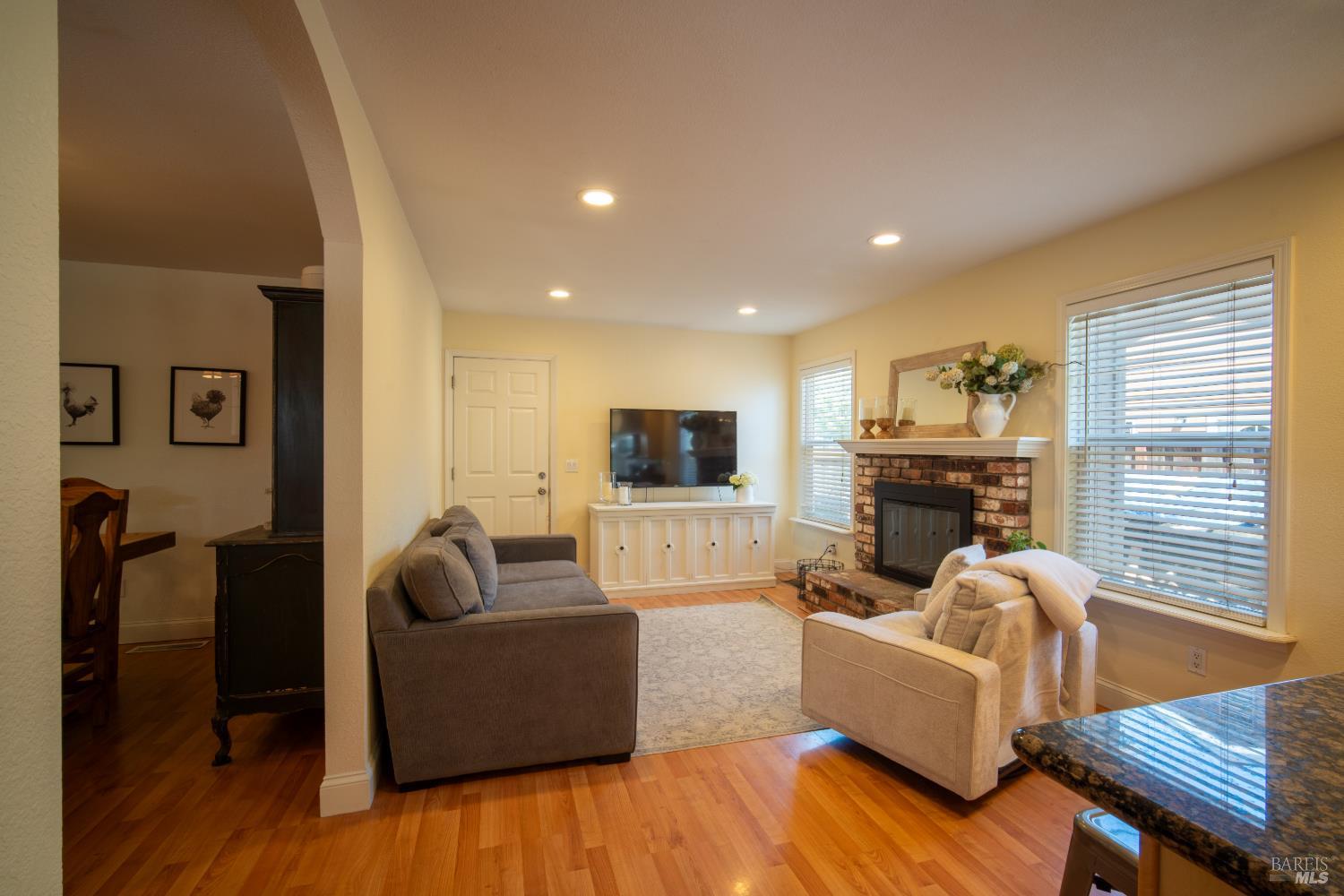 1119 Santa Cruz Way Rohnert Park CA 94928